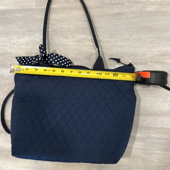 Navy tote/purse cloth diamond stitch with polkadot bow checkered inside lining - Picture 4 of 4
